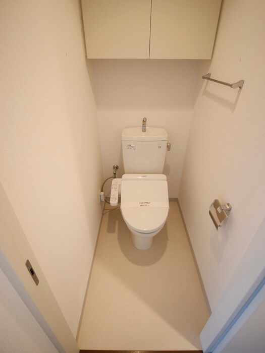 物件内観写真11　(トイレ)