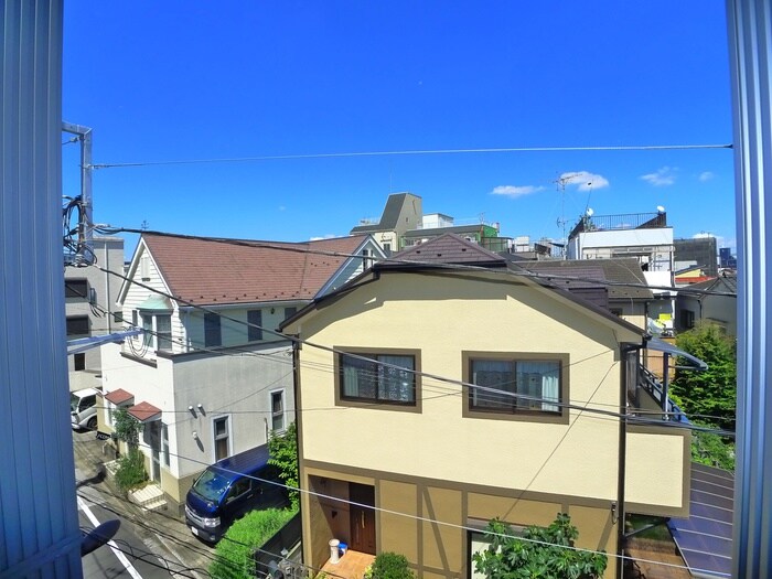 物件内観写真22　(室内からの展望)