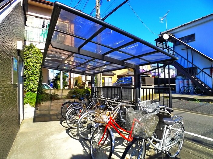 物件外観写真3　(駐輪場)