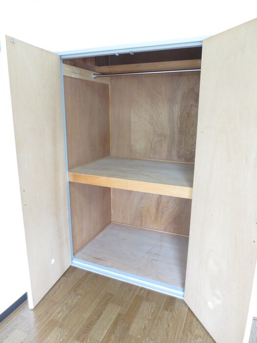 物件内観写真10　(収納)