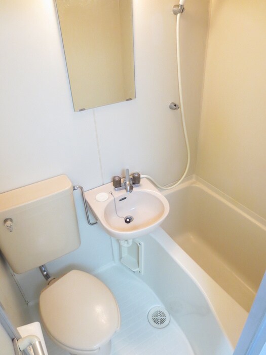 物件内観写真12　(バス／シャワールーム等)