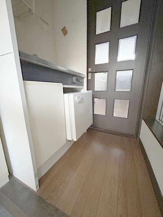 物件内観写真17　(廊下)