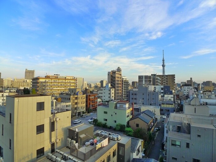 物件内観写真22　(室内からの展望)