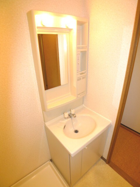 物件内観写真10　(洗面)