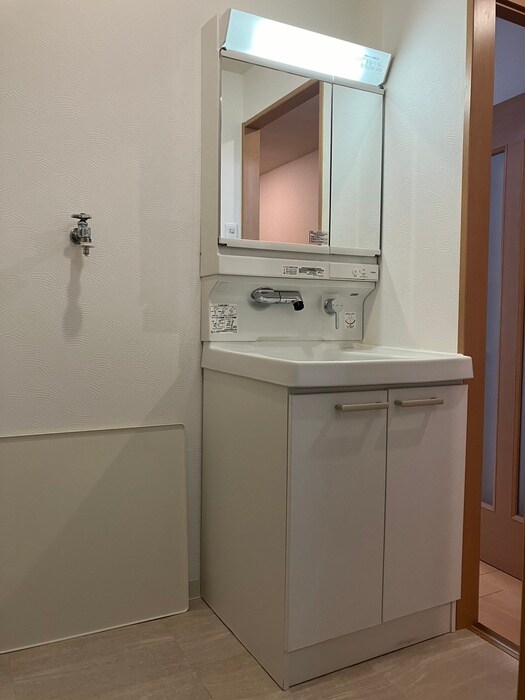 物件内観写真7　(洗面)