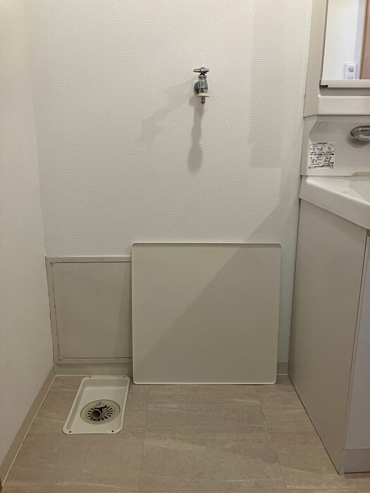 物件内観写真19　(洗濯機置場)