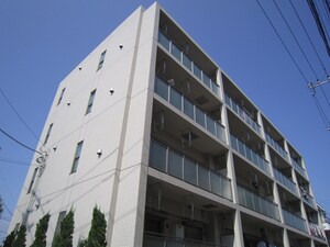 サンローレル外観写真