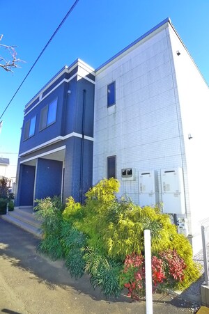 Ｙ‘Ｓ　ヴィバーチェ外観写真