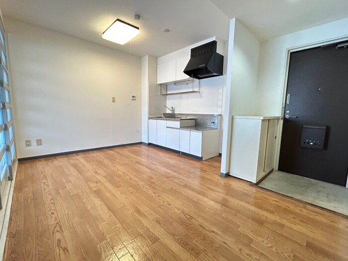 物件内観写真8　(居室)