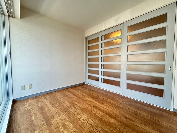 物件内観写真10　(居室)