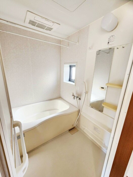 物件内観写真12　(バス／シャワールーム等)