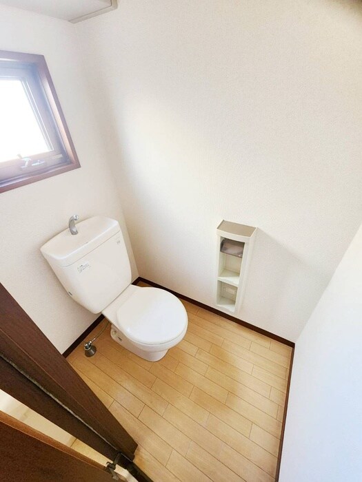 物件内観写真15　(トイレ)