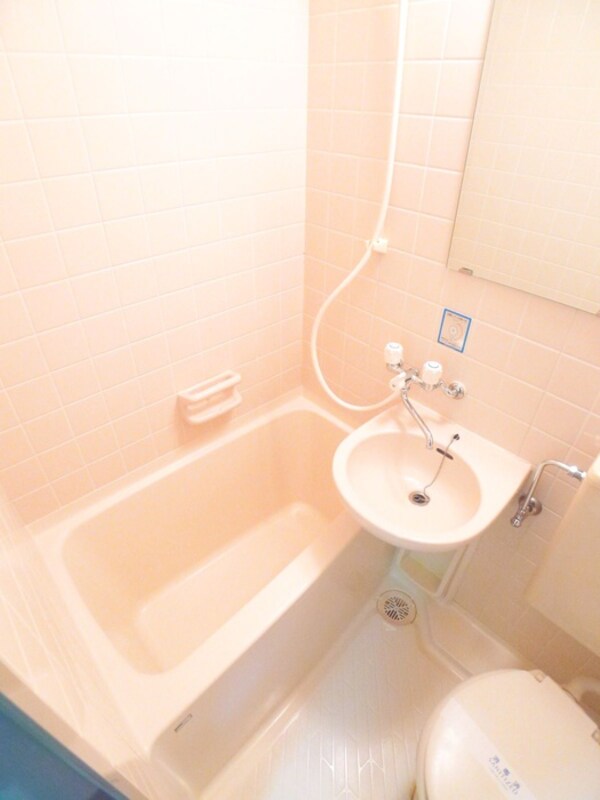 バス／シャワールーム等