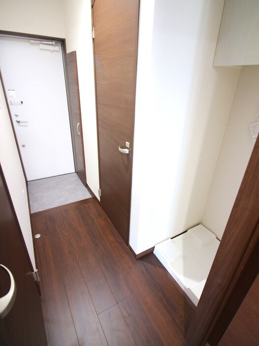 物件内観写真20　(洗濯機置場)