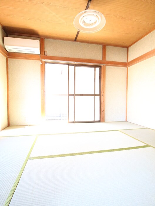 物件内観写真18　(居室)