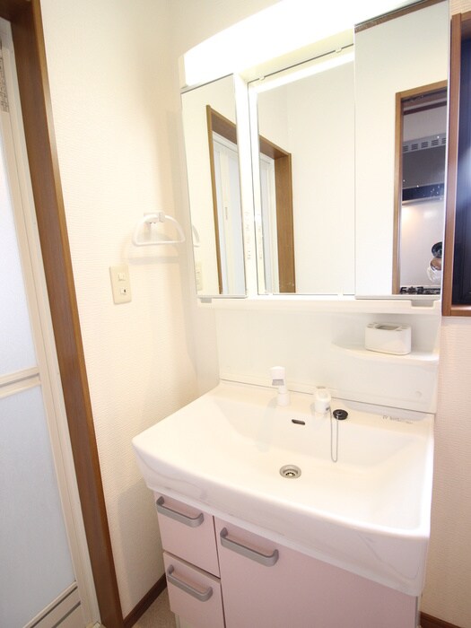 物件内観写真8　(洗面)