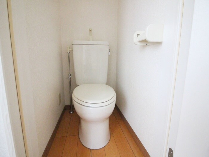 物件内観写真12　(トイレ)