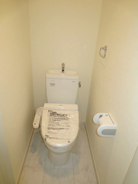 物件内観写真12　(トイレ)