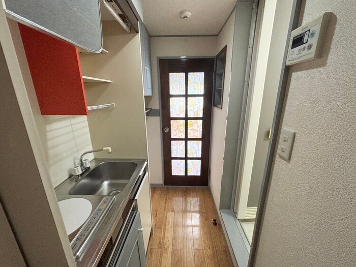 物件内観写真8　(廊下)