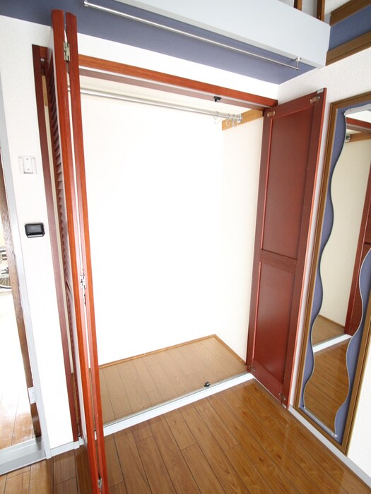 物件内観写真9　(収納)