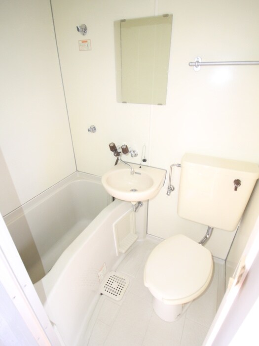 物件内観写真10　(トイレ)