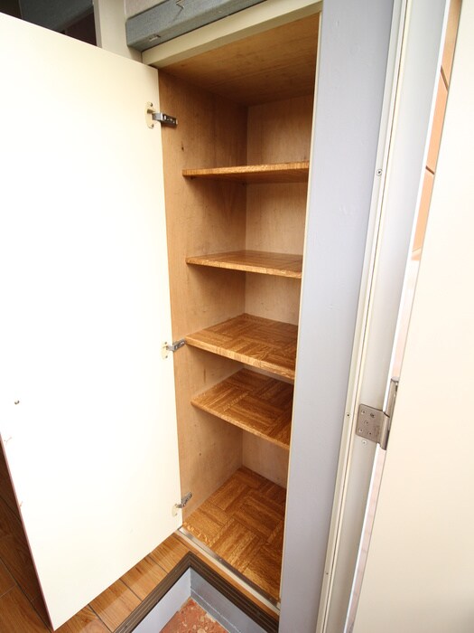 物件内観写真17　(靴箱)