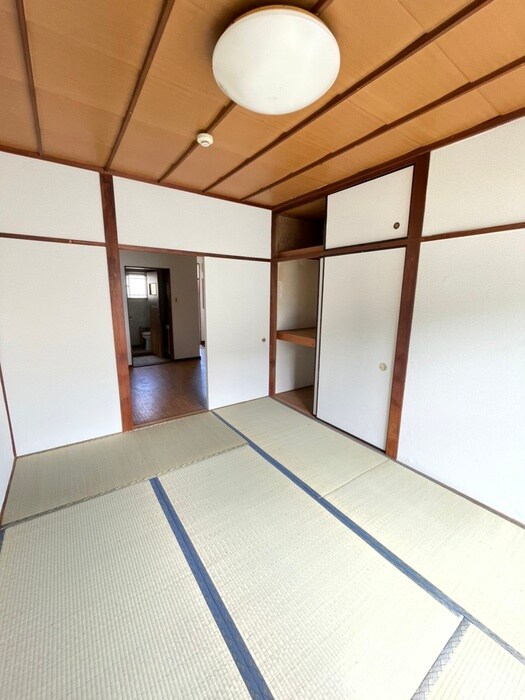 物件内観写真7　(居室)