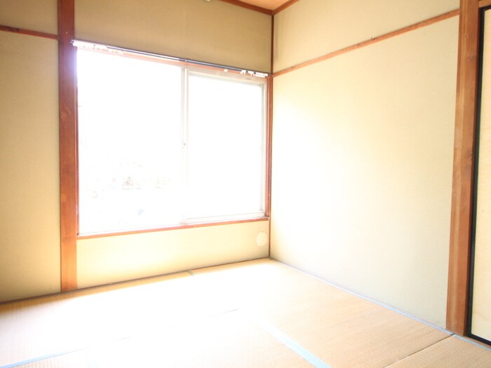 物件内観写真8　(居室)