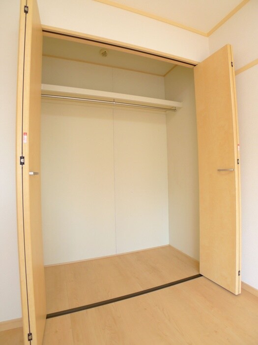 物件内観写真10　(収納)