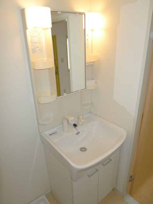 物件内観写真14　(洗面)