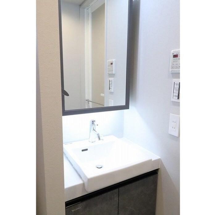 物件内観写真10　(洗面)