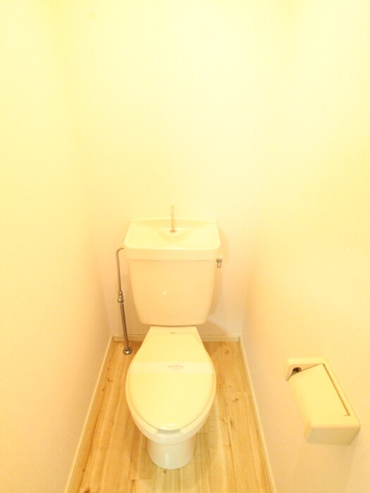 物件内観写真13　(トイレ)