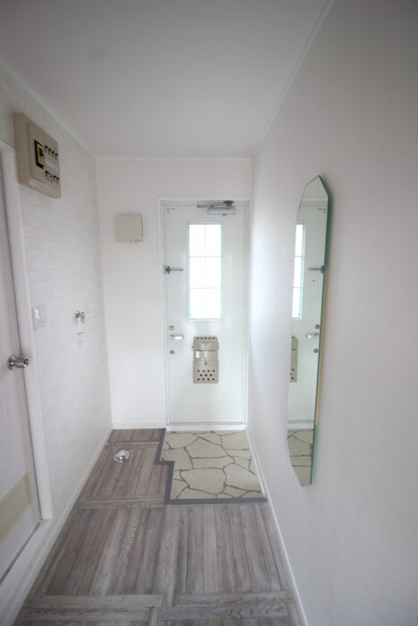 物件内観写真18　(廊下)