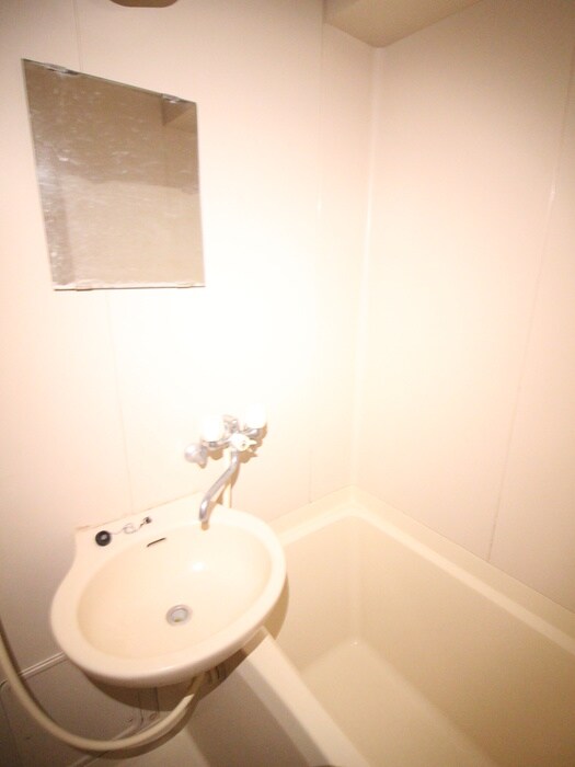 物件内観写真12　(バス／シャワールーム等)