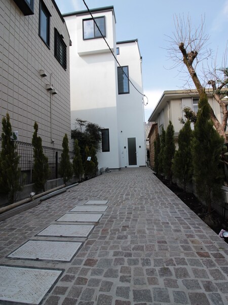 Ikejiri court passage外観写真