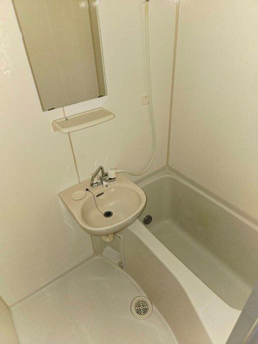 物件内観写真13　(バス／シャワールーム等)