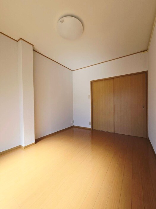 物件内観写真21　(居室)