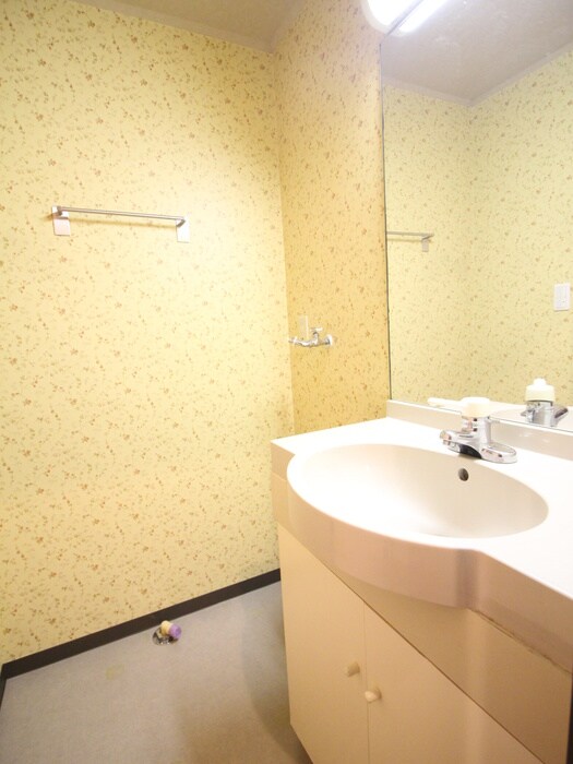 物件内観写真15　(洗面)