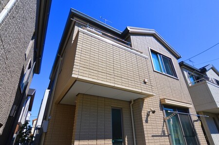 ヒルズ練馬高野台C棟外観写真