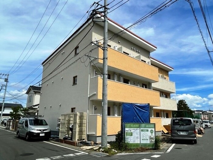 物件外観写真1　(外観写真)