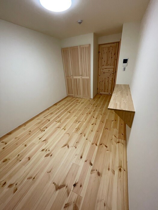 物件内観写真8　(居室)