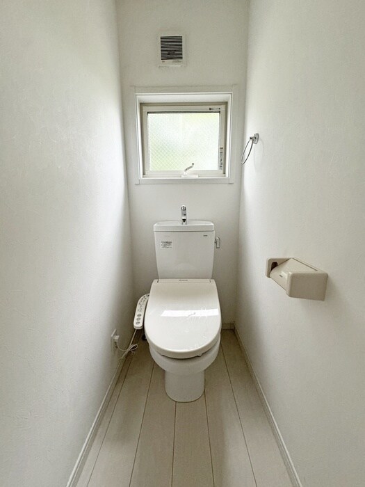 物件内観写真13　(トイレ)