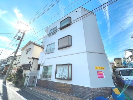 センチュリー保木間外観写真