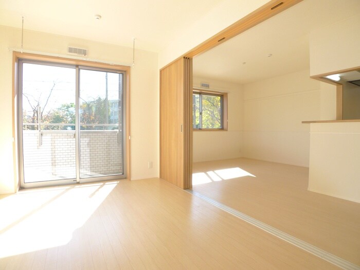 物件内観写真9　(居室)