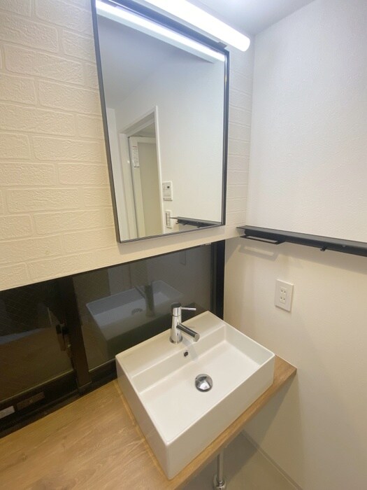 物件内観写真11　(洗面)