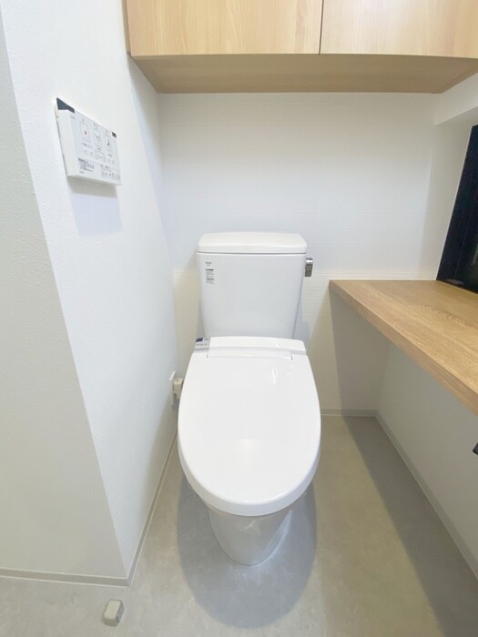 物件内観写真13　(トイレ)