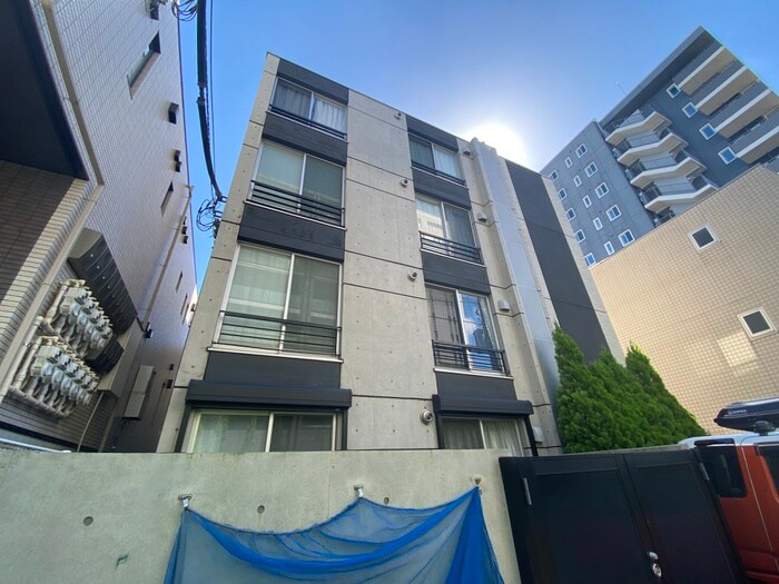 物件外観写真1　(外観写真)