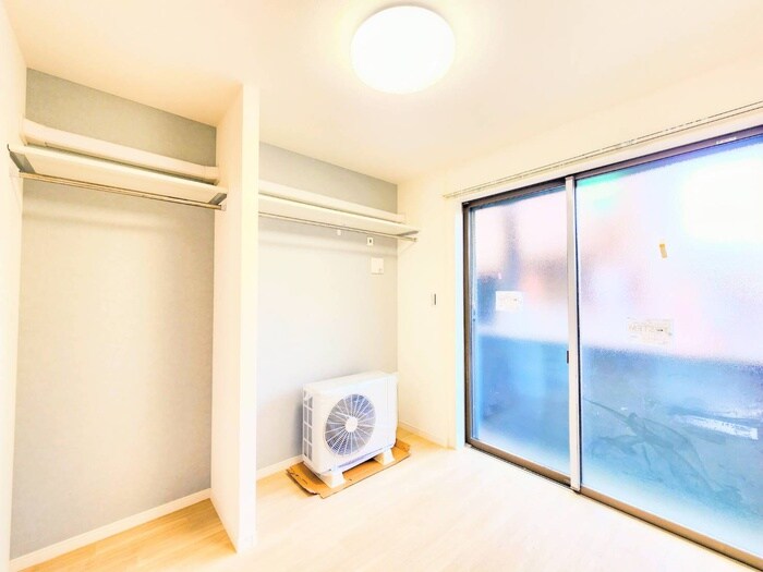 物件内観写真10　(居室)