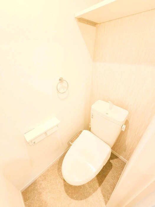 物件内観写真14　(トイレ)