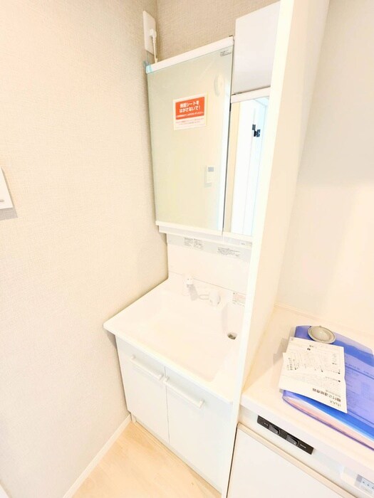 物件内観写真15　(洗面)